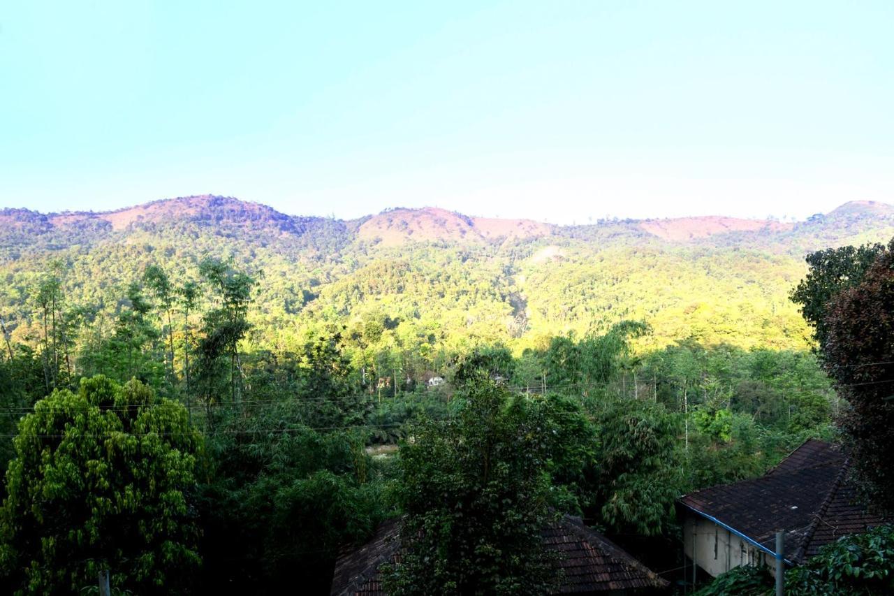 Prashanti Resort Мадикери Экстерьер фото