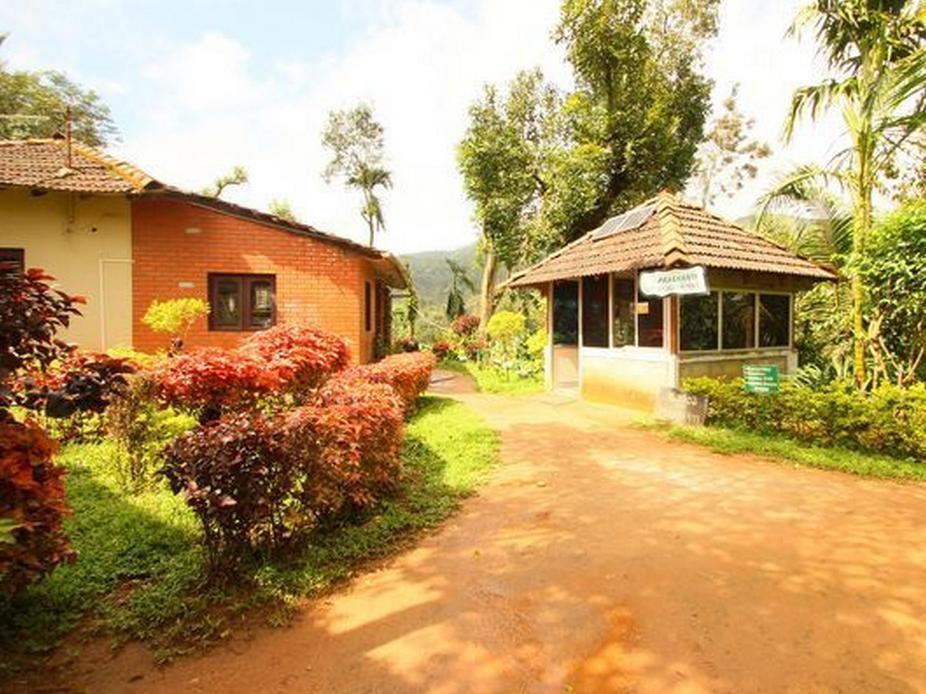 Prashanti Resort Мадикери Экстерьер фото